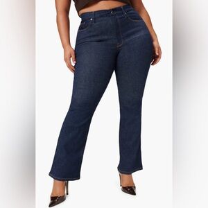 Good American ALWAYS FITS GOOD CLASSIC SLIM BOOTCUT JEANS aSZ 14-18